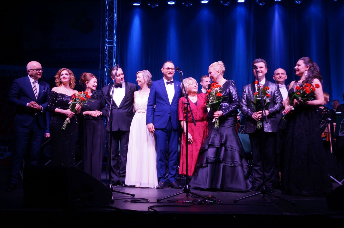 To już 25 lat powiatu kędzierzyńsko-kozielskiego. ZDJĘCIA To już 25 lat powiatu kędzierzyńsko-kozielskiego. ZDJĘCIA