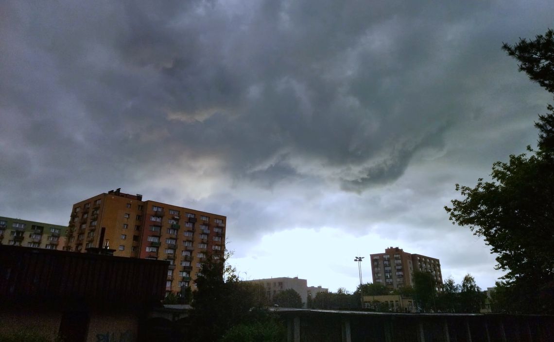 To może być burzowy wtorek w powiecie kędzierzyńsko‑kozielskim. Jest ostrzeżenie IMGW To może być burzowy wtorek w powiecie kędzierzyńsko‑kozielskim. Jest ostrzeżenie IMGW
