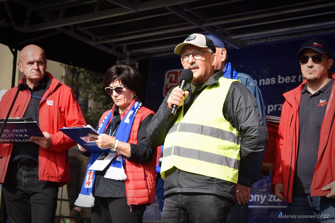 Top Farms Głubczyce redukuje stado i zwalnia pracowników. Związek pyta ministra o skutki decyzji