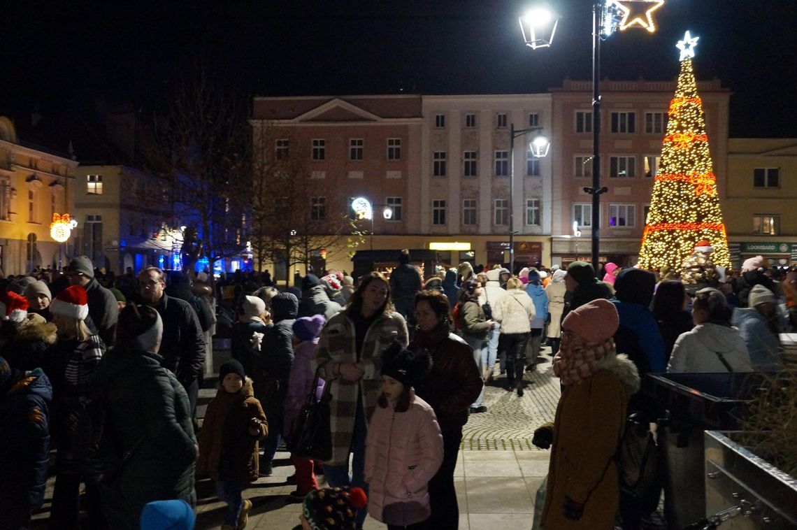 Tradycyjne rozświetlenie choinki na rynku w Koźlu nastąpi 5 grudnia