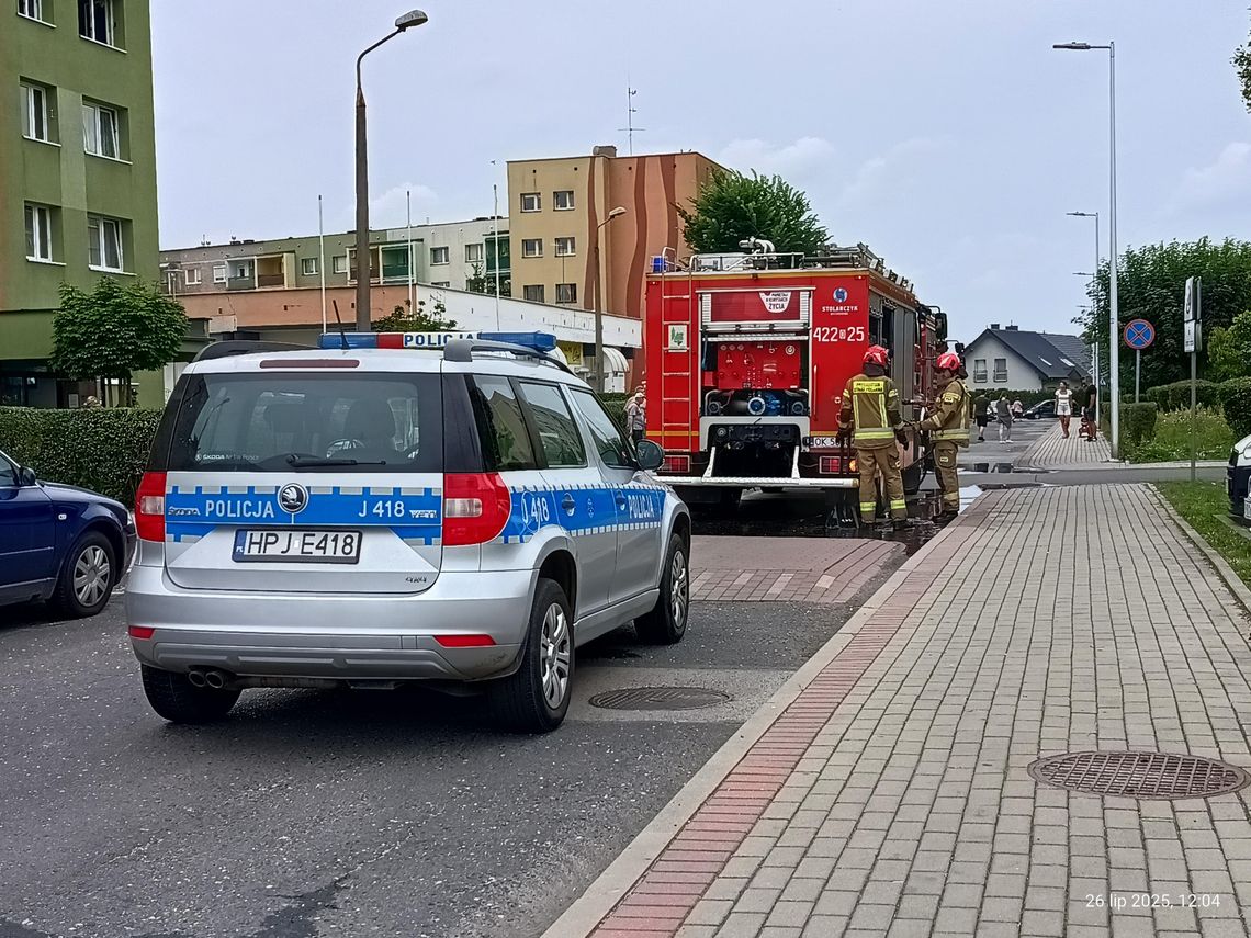 Tragedia w Śródmieściu. Starszy mężczyzna zmarł na chodniku
