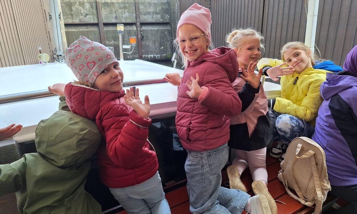 Spotkanie nad Odrą: czescy goście odkrywali przyrodę i sztukę recyklingu Spotkanie nad Odrą: czescy goście odkrywali przyrodę i sztukę recyklingu