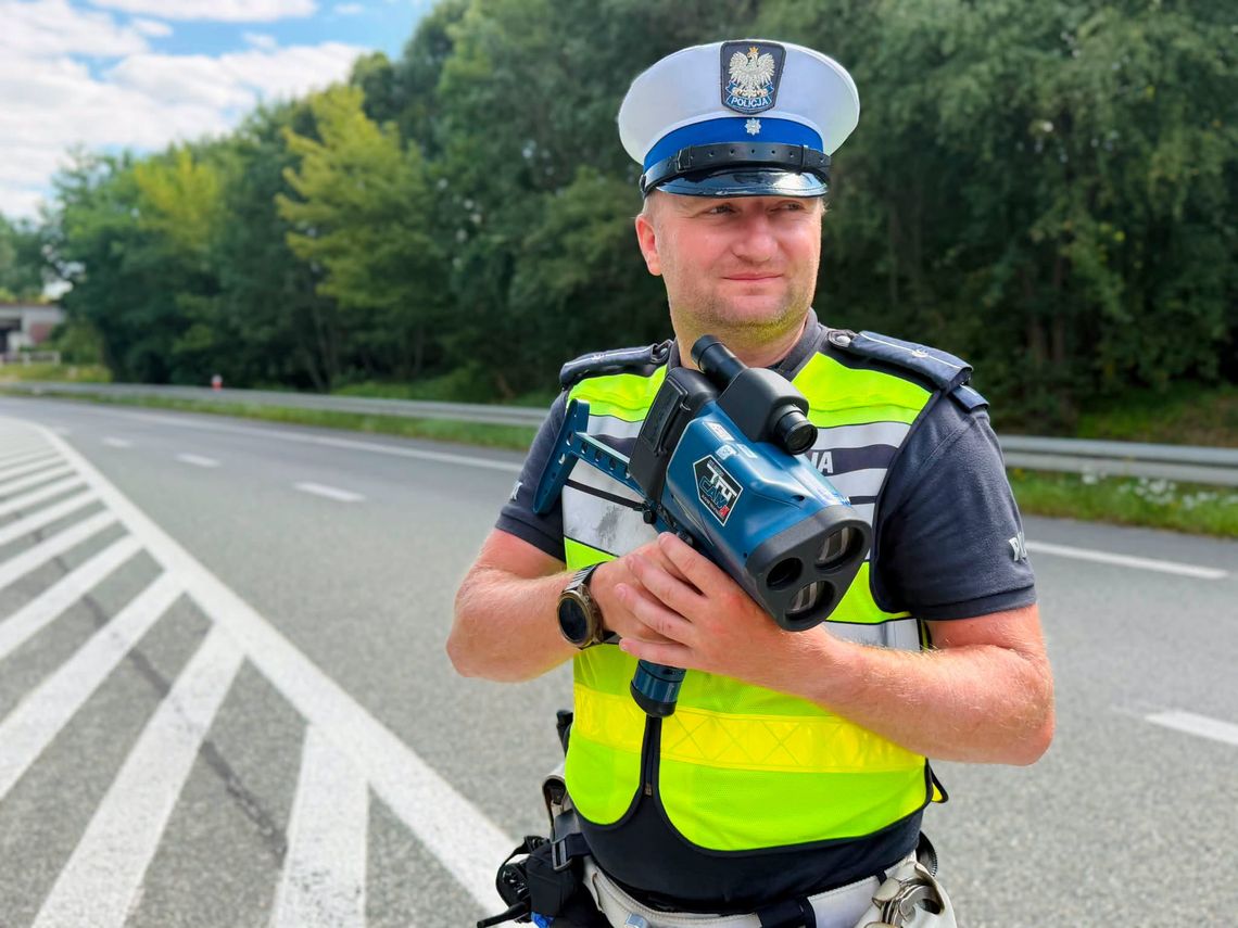 Trwa akcja „Bezpieczny Powiat Kędzierzyńsko-Kozielski”. Policjanci są bardziej widoczni na ulicach Trwa akcja „Bezpieczny Powiat Kędzierzyńsko-Kozielski”. Policjanci są bardziej widoczni na ulicach