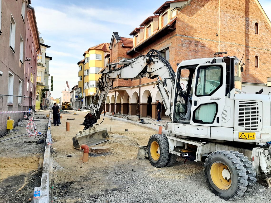 Trwa remont ulic Marii Skłodowskiej-Curie i Pamięci Sybiraków. ZDJĘCIA