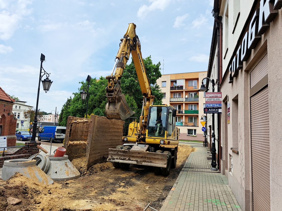 Trwa remont ulicy Złotniczej w Koźlu. ZDJĘCIA i FILM