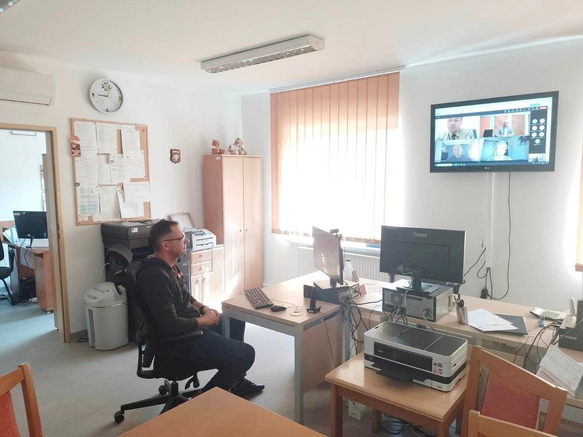 Trwają badania i monitoring wody na Kanale Gliwickim