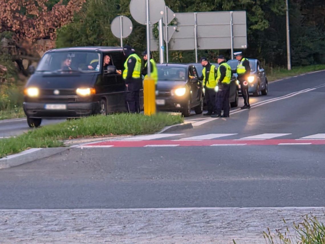 „Trzeźwy poranek” w Kędzierzynie-Koźlu. Policjanci przebadali ponad 1600 kierowców