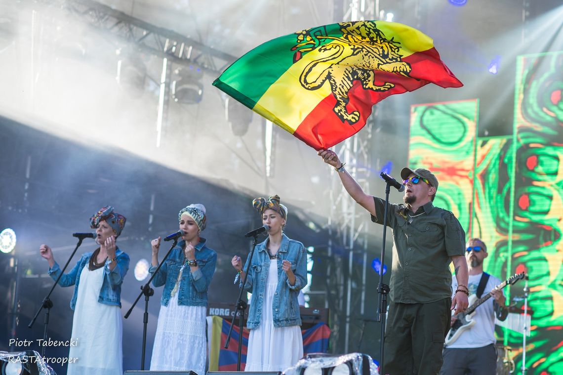 Tworzą czołówkę polskiego reggae. Wydali płytę na winylu