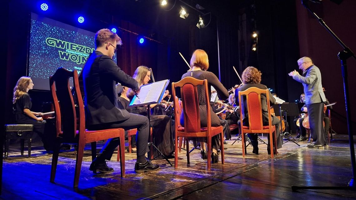 W „Chemiku” królowała muzyka filmowa. ZDJĘCIA