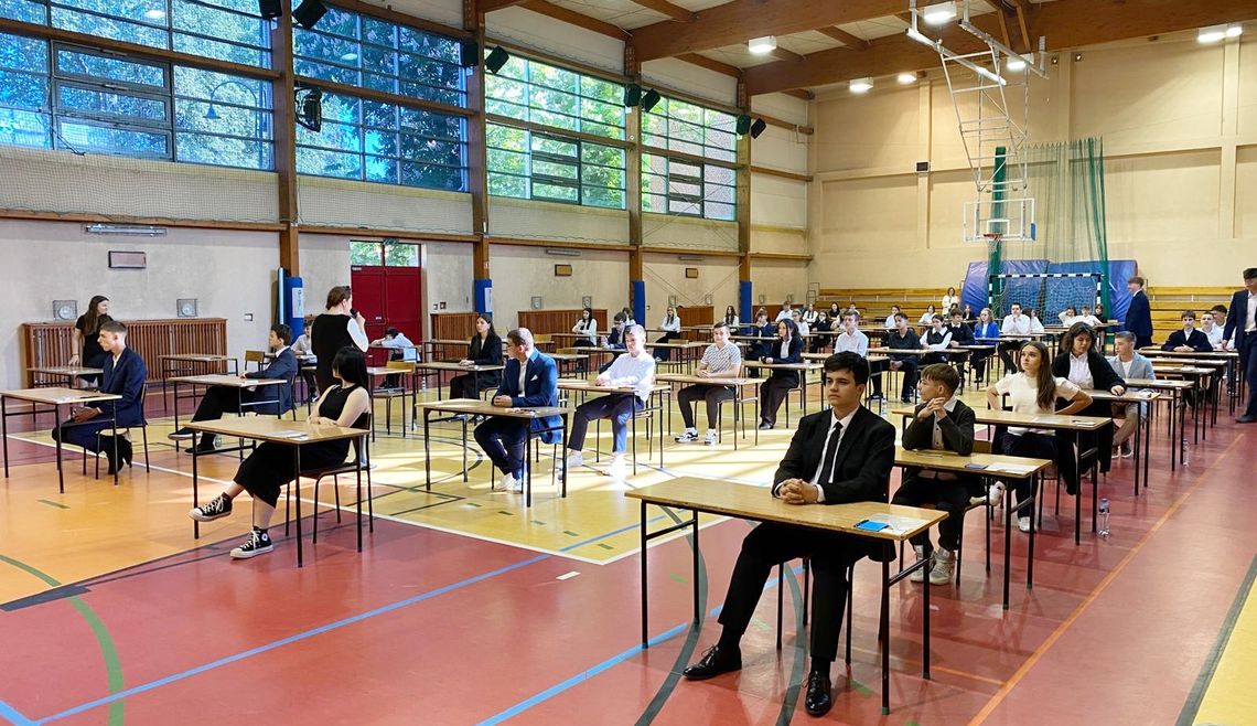 W Kędzierzynie-Koźlu jest ich niemal 500. Trzymajmy kciuki za ósmoklasistów