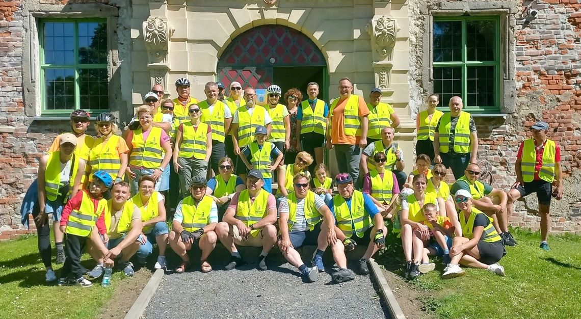 W Rajdzie "Śladami Utopca" przemierzyli spory kawałek powiatu. ZDJĘCIA