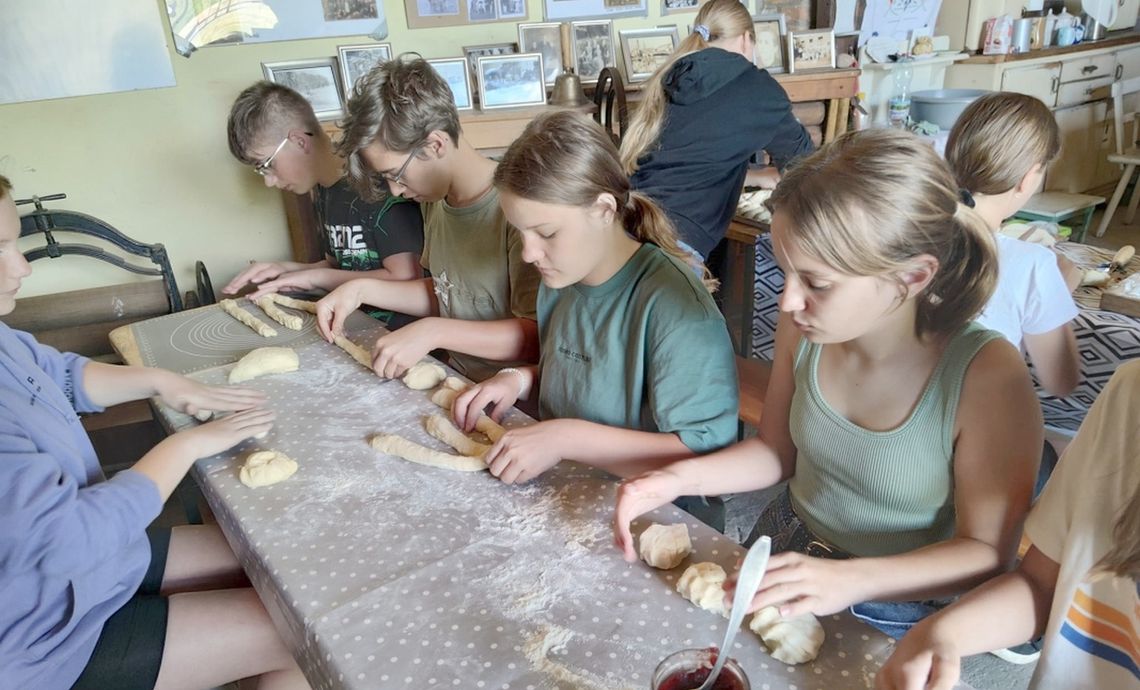 W skansenie w Lubieszowie dotknęli historii. ZDJĘCIA