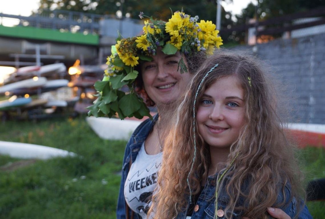 Wianki, muzyka i taniec nad Odrą. Noc Świętojańska na Przystani „Szkwał” Wianki, muzyka i taniec nad Odrą. Noc Świętojańska na Przystani „Szkwał”