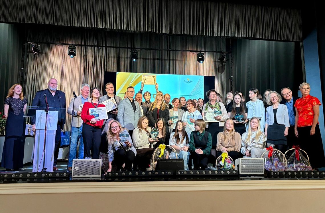 Wieczór pełen wdzięczności. Podczas "Gali Wolontariatu 2025" nagrodzono lokalnych bohaterów. ZDJĘCIA Wieczór pełen wdzięczności. Podczas "Gali Wolontariatu 2025" nagrodzono lokalnych bohaterów. ZDJĘCIA