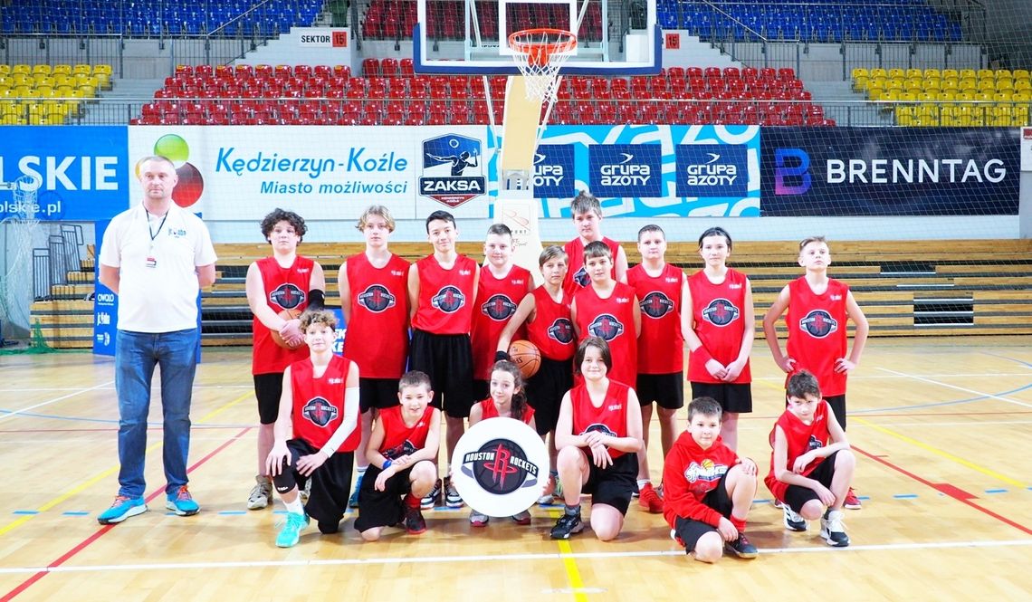 Wielki turniej małych drużyn NBA w hali „Azoty”. ZDJĘCIA