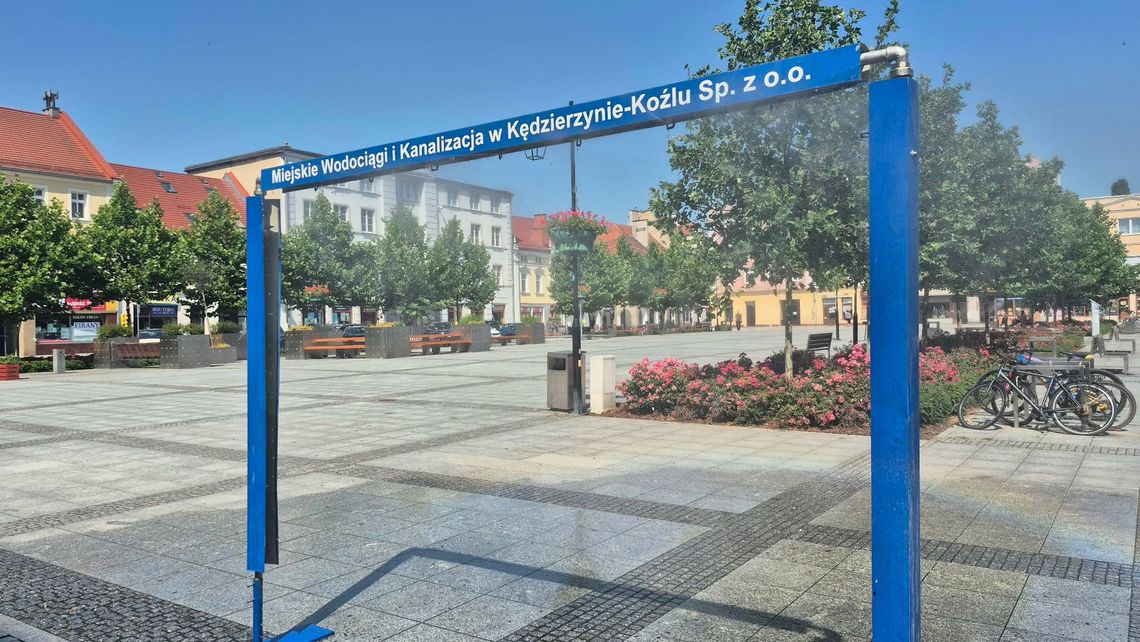 Wiele osób bardzo źle znosi upały. Jak się przed nimi chronić? Wiele osób bardzo źle znosi upały. Jak się przed nimi chronić?