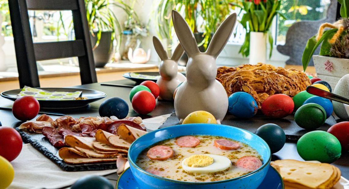 Wielkanocne śniadanie bez gotowania? Restauracja Solidaris przygotowała świąteczny zestaw dla 4 osób