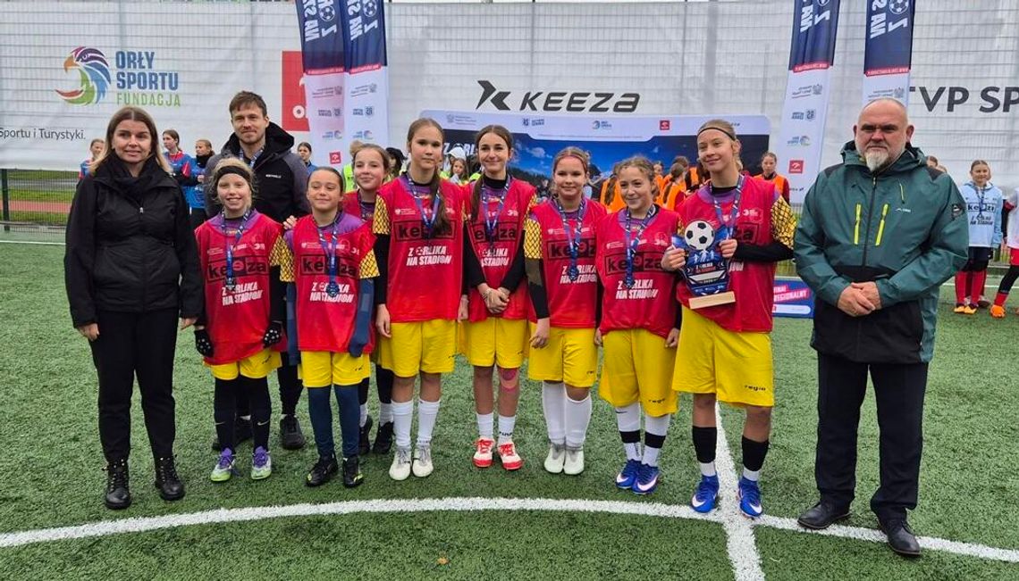 Wielki sukces piłkarek z Kędzierzyna-Koźla! Zagrają w ogólnopolskim finale w Gdańsku Wielki sukces piłkarek z Kędzierzyna-Koźla! Zagrają w ogólnopolskim finale w Gdańsku