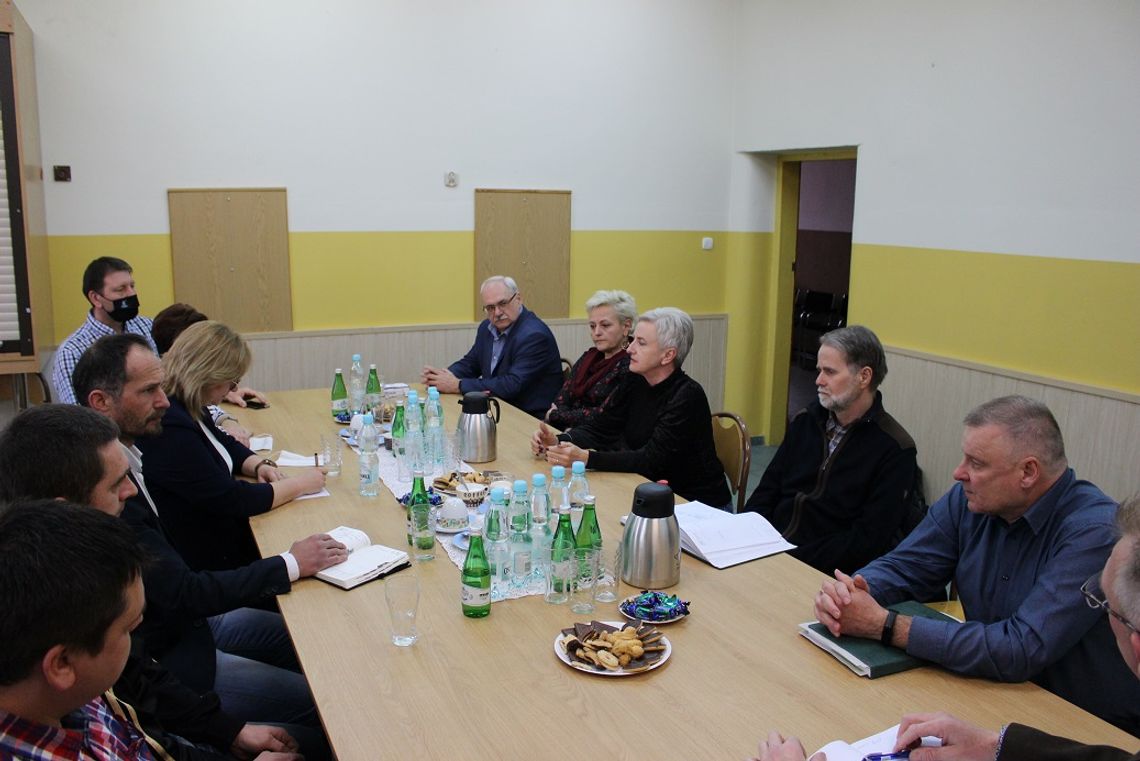 Spotkanie władz miasta z mieszkańcami Lenartowic