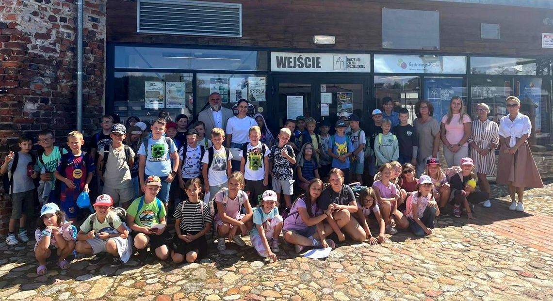 Wyjątkowy dzień na Wzgórzu Zamkowym! Dzieci upamiętniły Bolesława Chrobrego