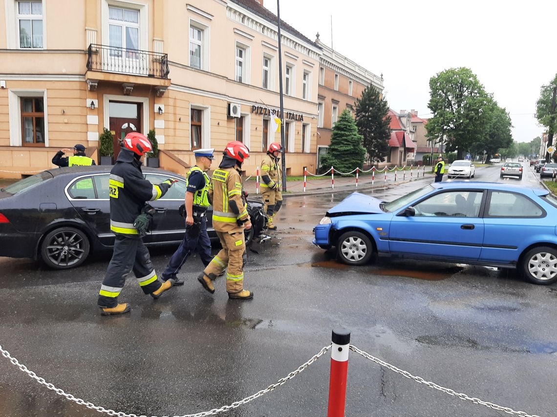 Wymusił pierwszeństwo na ruchliwym skrzyżowaniu ul. Piastowskiej z Chrobrego