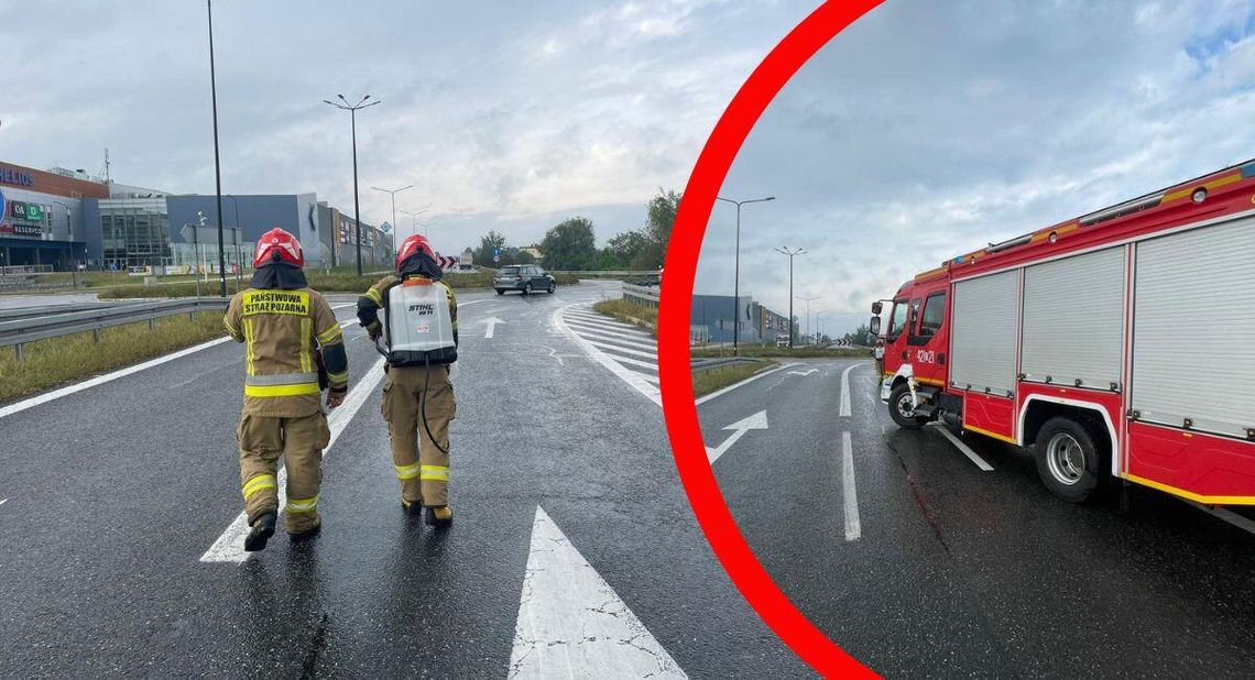 Z ciężarówki wylewał się płyn ropopochodny. Kierowca został ukarany mandatem