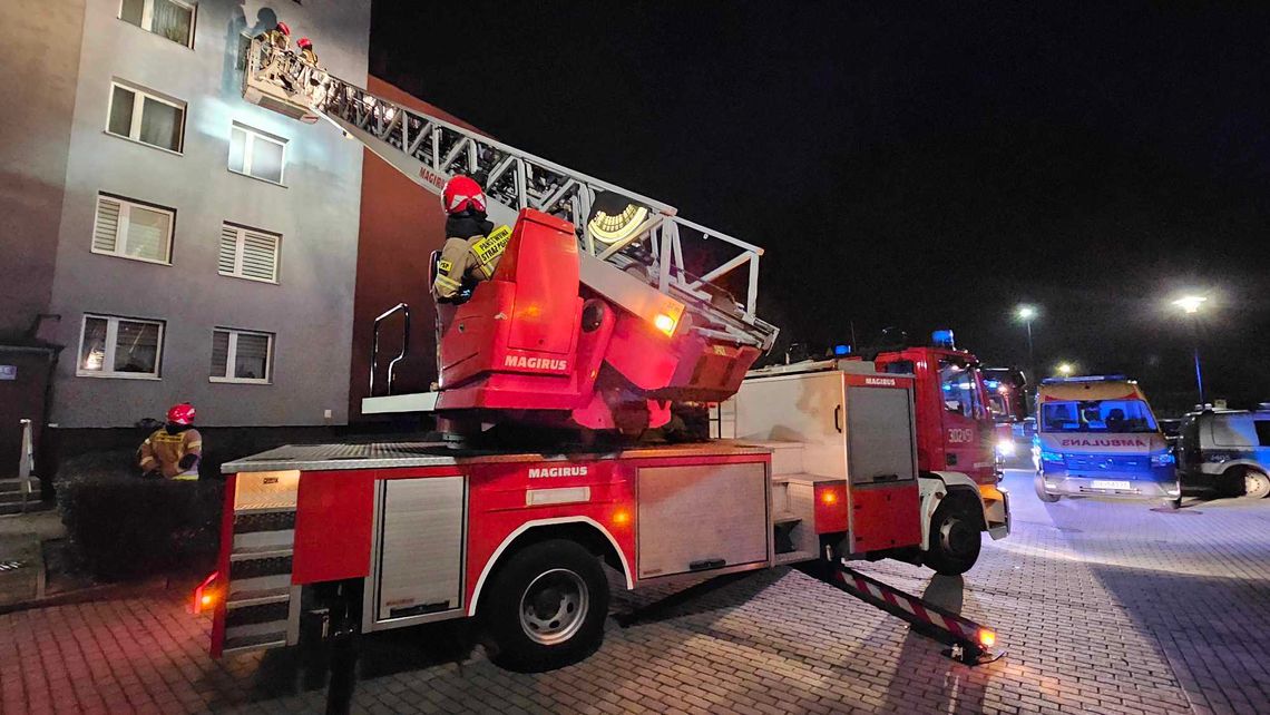 Z mężczyzną nie było kontaktu. Bliscy w porę wezwali pomoc Z mężczyzną nie było kontaktu. Bliscy w porę wezwali pomoc