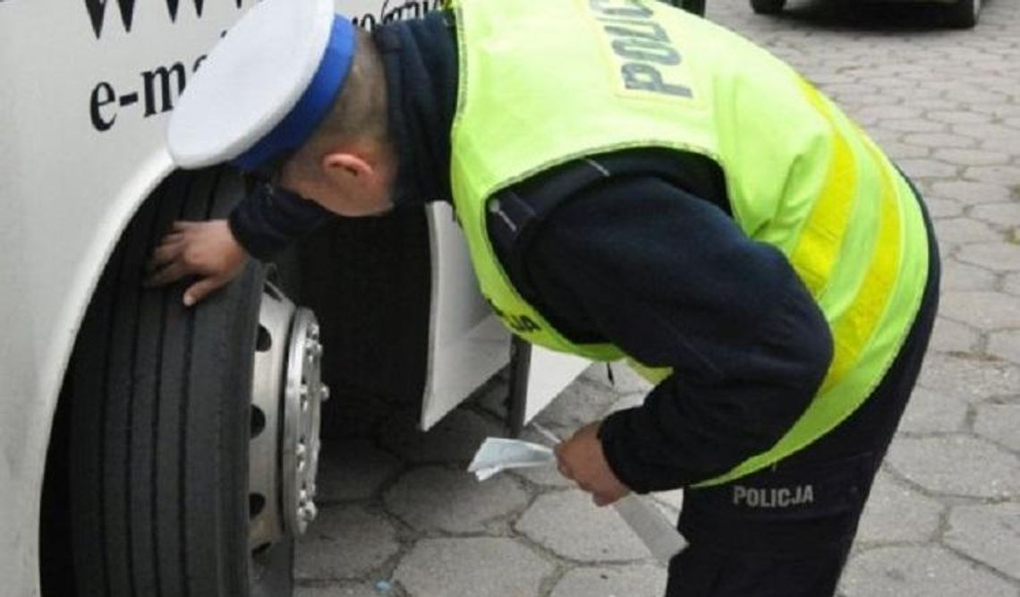 Zadbaj o bezpieczeństwo na drodze i zmień opony w samochodzie 