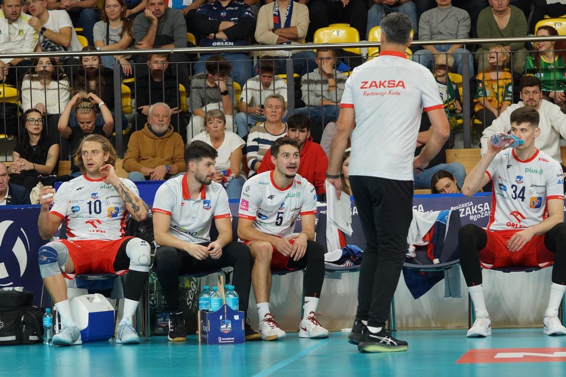 ZAKSA Kędzierzyn-Koźle z kłopotami na półmetku sezonu zasadniczego ZAKSA Kędzierzyn-Koźle z kłopotami na półmetku sezonu zasadniczego