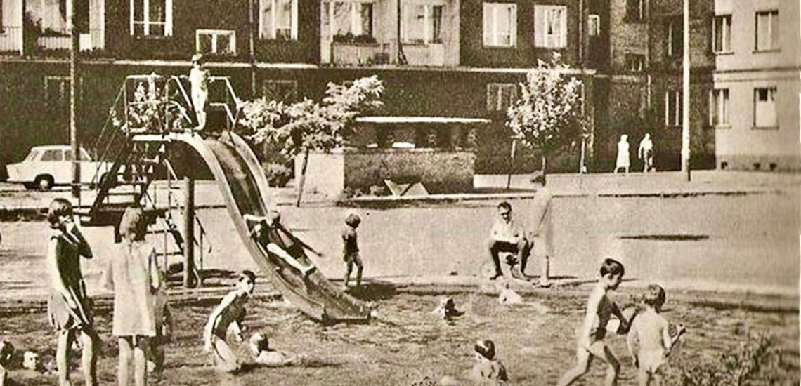 Zapomniany basen w samym centrum Kędzierzyna. Ktoś go jeszcze kojarzy? ZDJĘCIA