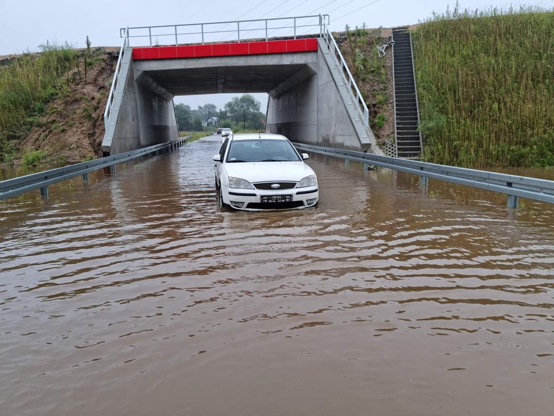Zdaniem inżyniera kontraktu nie ma mowy o błędach projektowych i wykonawczych Zdaniem inżyniera kontraktu nie ma mowy o błędach projektowych i wykonawczych