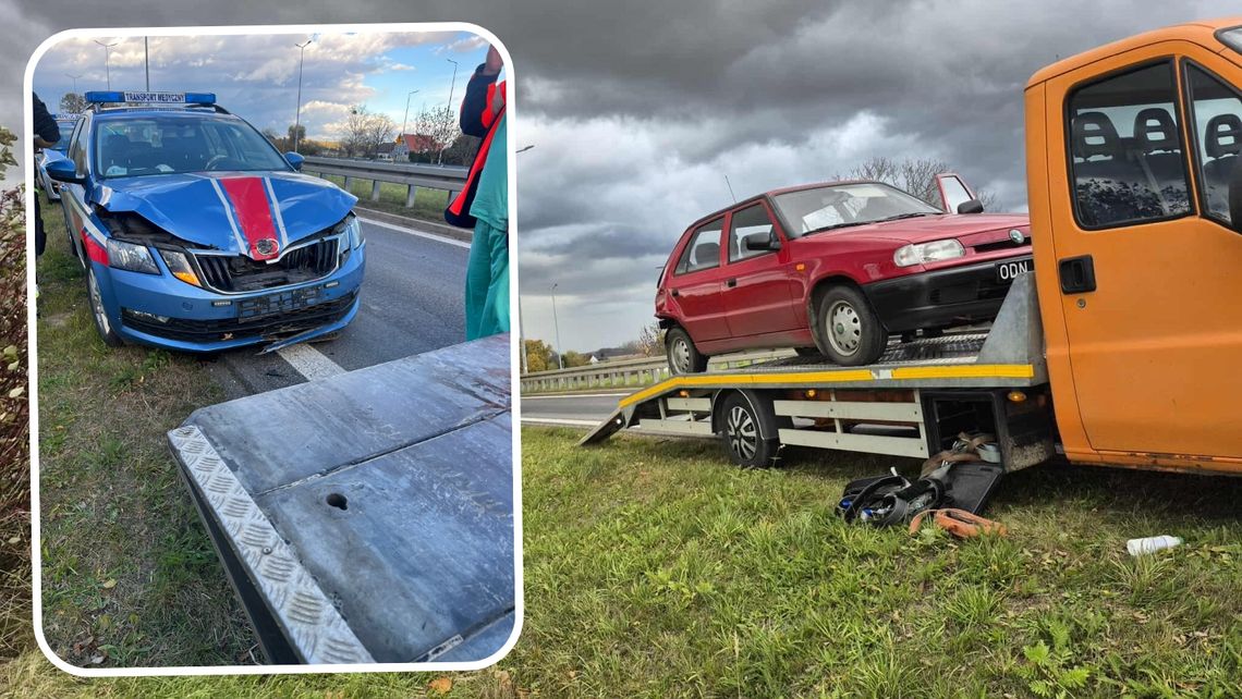 Zdarzenie drogowe w Komornie - transport medyczny zderzył się ze Skodą