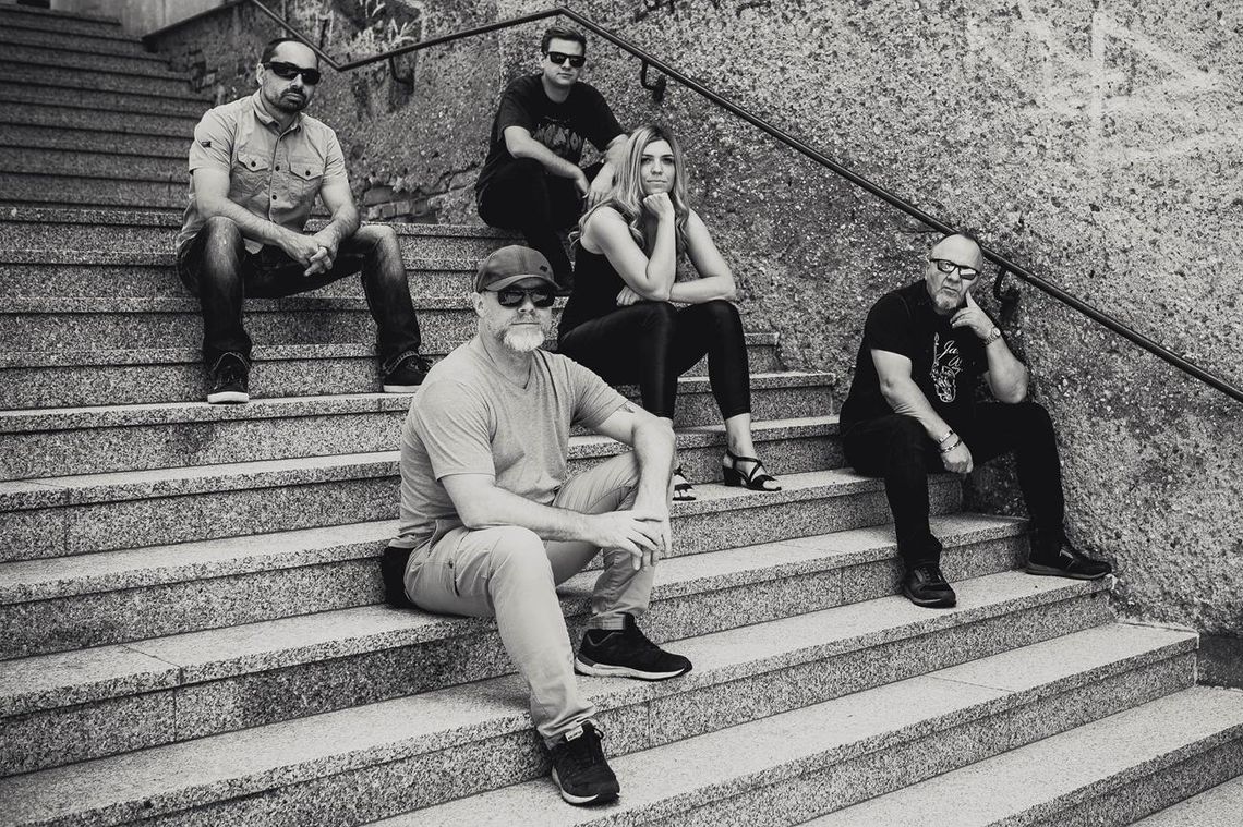 Zespół Kofeina na koncertowej scenie Klubu Kameleon