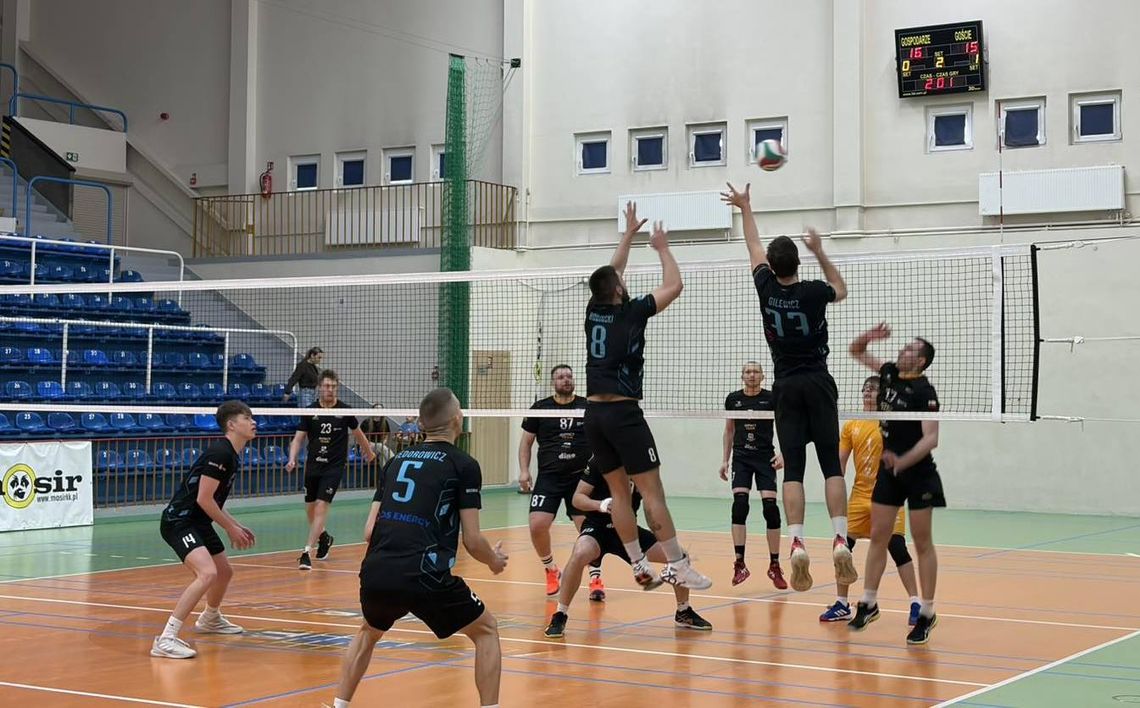 Znamy finalistów Mistrzostw Miasta Amatorów w siatkówce mężczyzn. ZDJĘCIA Znamy finalistów Mistrzostw Miasta Amatorów w siatkówce mężczyzn. ZDJĘCIA