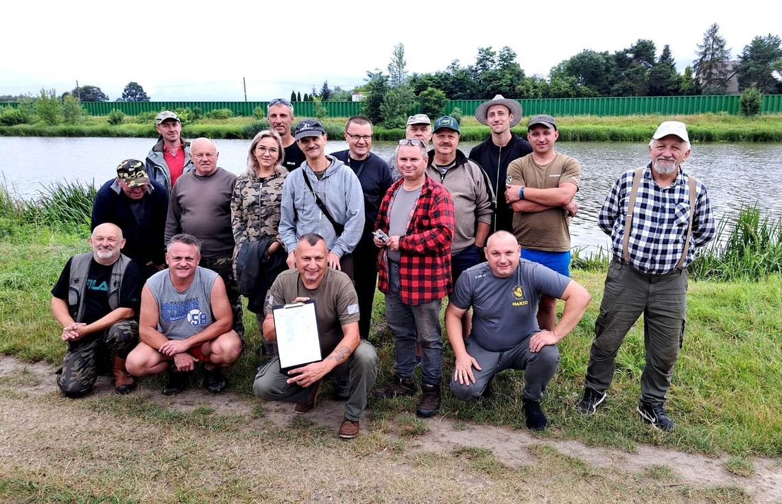 Znów moczyli kije w Odrze. Ryba i tym razem brała. ZDJĘCIA