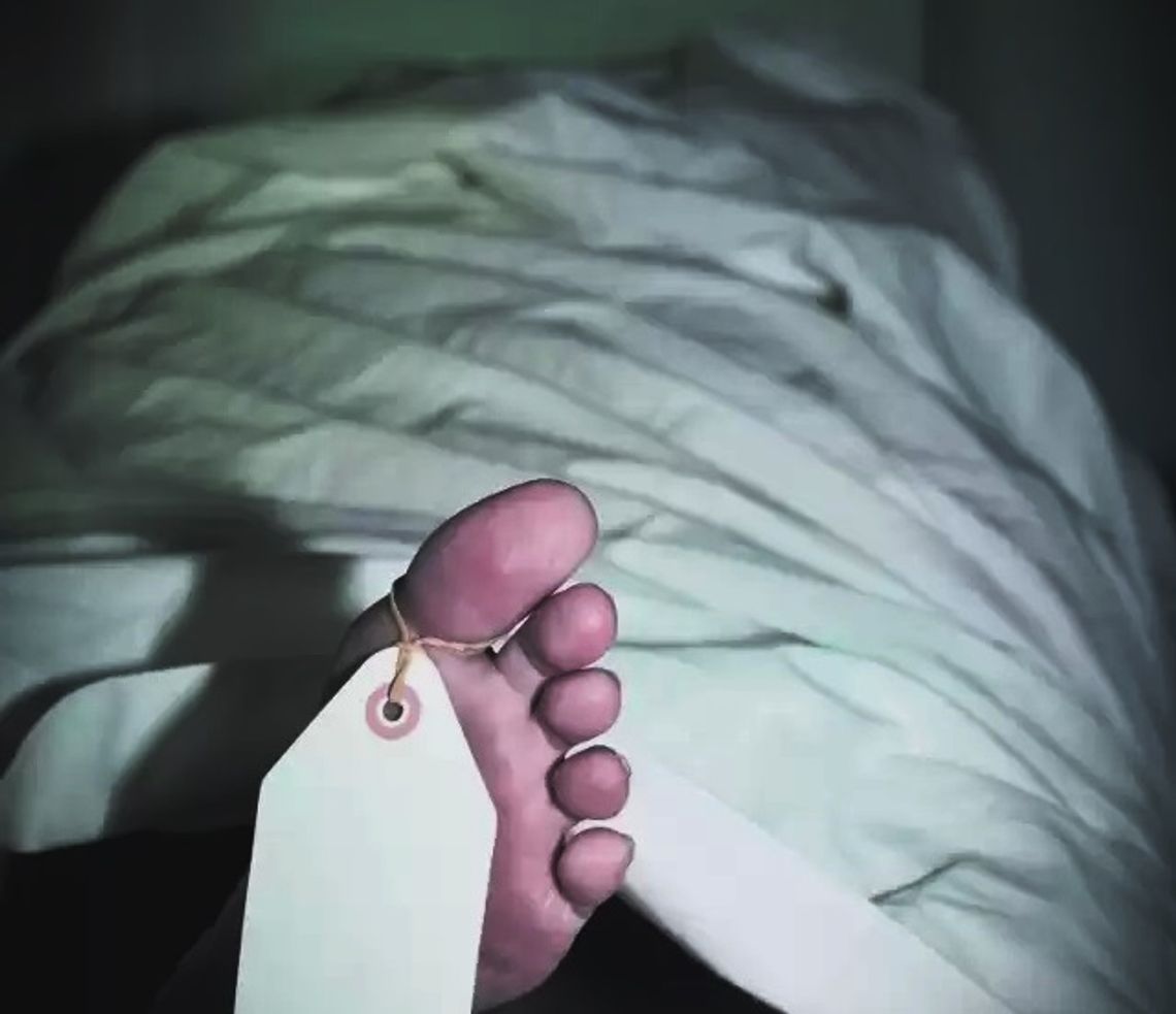 Zwłoki kobiety znajdowały się w skrzyni łóżka