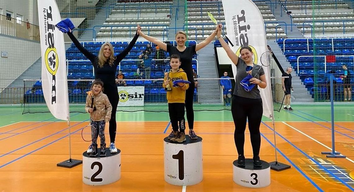 Zwycięzcy mistrzostw Kędzierzyna-Koźla w badmintonie amatorów
