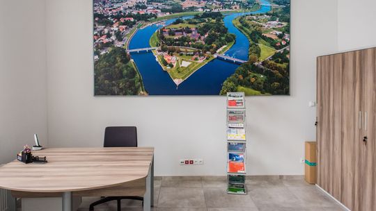 Do wynajęcia funkcjonalne pomieszczenie biurowe o pow. 20 m² w Kędzierzynie Do wynajęcia funkcjonalne pomieszczenie biurowe o pow. 20 m² w Kędzierzynie