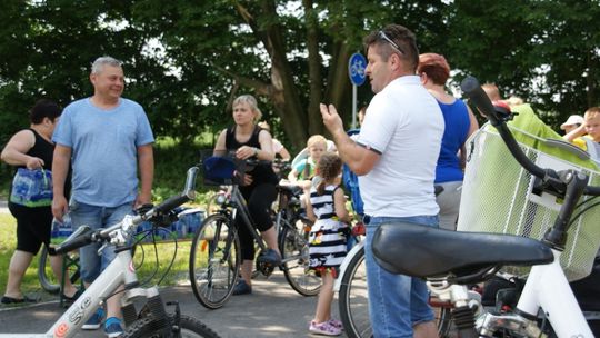Rodzinny rajd rowerowy w Sukowicach