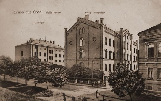 Dawny sąd i więzienie przy ul. Racławickiej w Koźlu (kiedyś Wallstrasse)