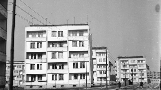 Kędzierzyn-Koźle, ulica Harcerska w 1961 roku. Autor zdjęcia: Tadeusz Horoszkiewicz