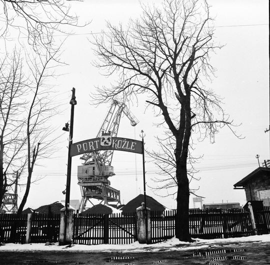 Kozielski port w 1973 roku. Autor zdjęcia: Tadeusz Horoszkiewicz