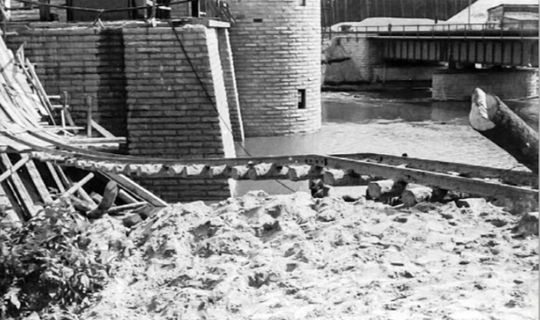 Zniszczona śluza na Kanale Gliwickim w lipcu 1939 r. Zbiory Muzeum Ziemi Kozielskiej