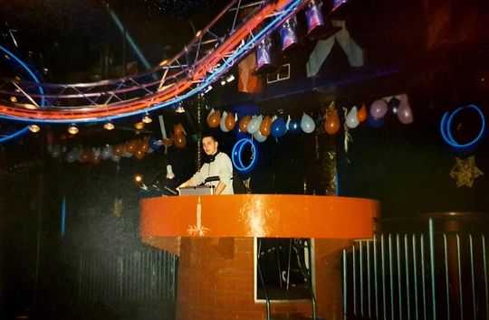 Didżej P.M.C. Piotr Czupioł w Baby Blue