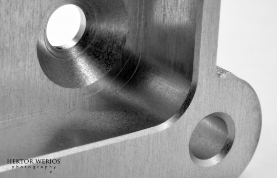 Fotografia makroelementów, które jedna z wrocławskich firm produkuje dla NASA