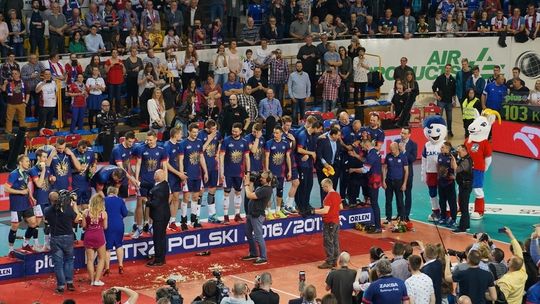 Tak w 2017 roku kibice cieszyli się z tytułu mistrza Polski wywalczonego przez kędzierzyńskich siatkarzy 