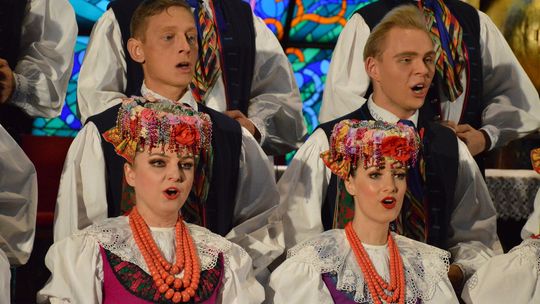 Zespół Pieśni i Tańca "Śląsk" na 40-lecie kościoła